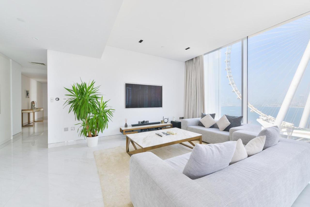 Spectacular 3 Bedroom Condo With Maids Room Facing The Dubai Eye 外观 照片