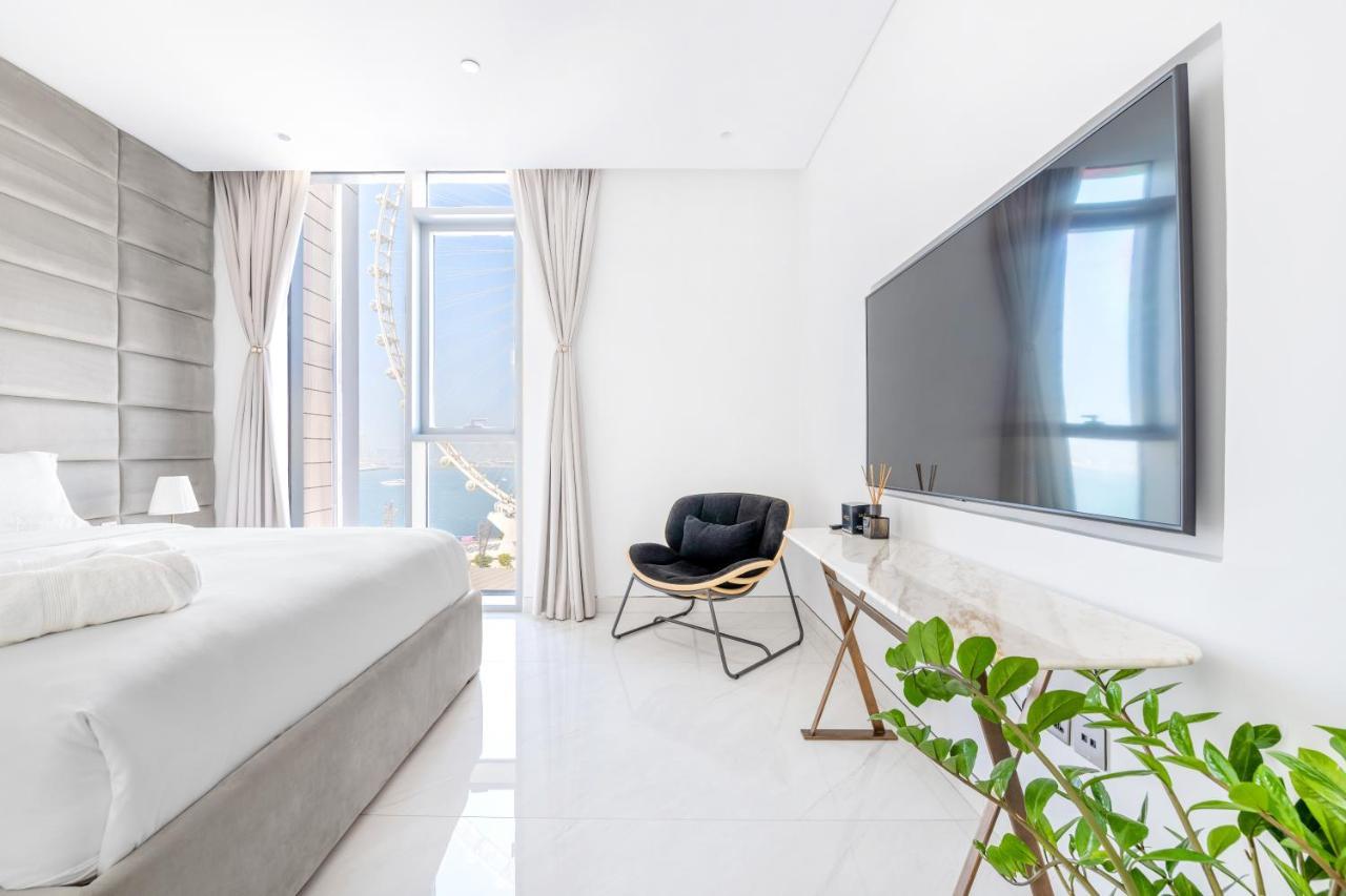 Spectacular 3 Bedroom Condo With Maids Room Facing The Dubai Eye 外观 照片